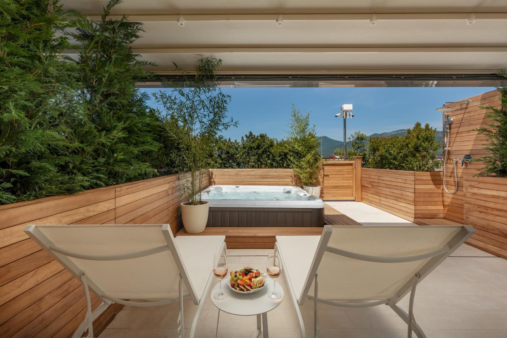 Nikki Beach Resort & Spa Montenegro Krtoli Rom bilde